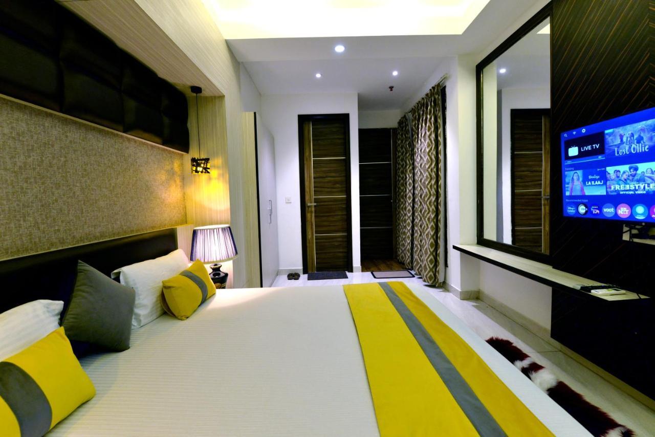 Hotel The Yellow Nayagaon Ngoại thất bức ảnh