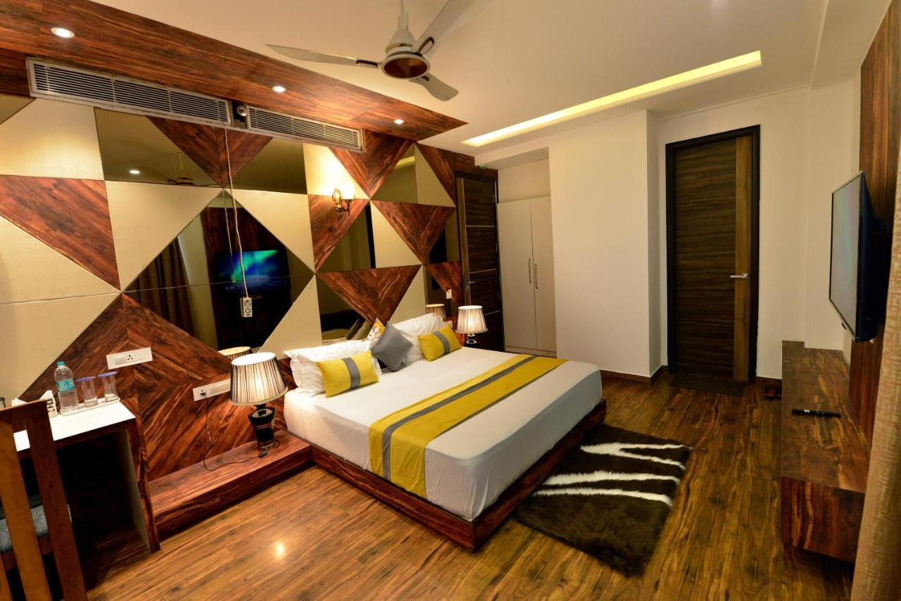 Hotel The Yellow Nayagaon Ngoại thất bức ảnh